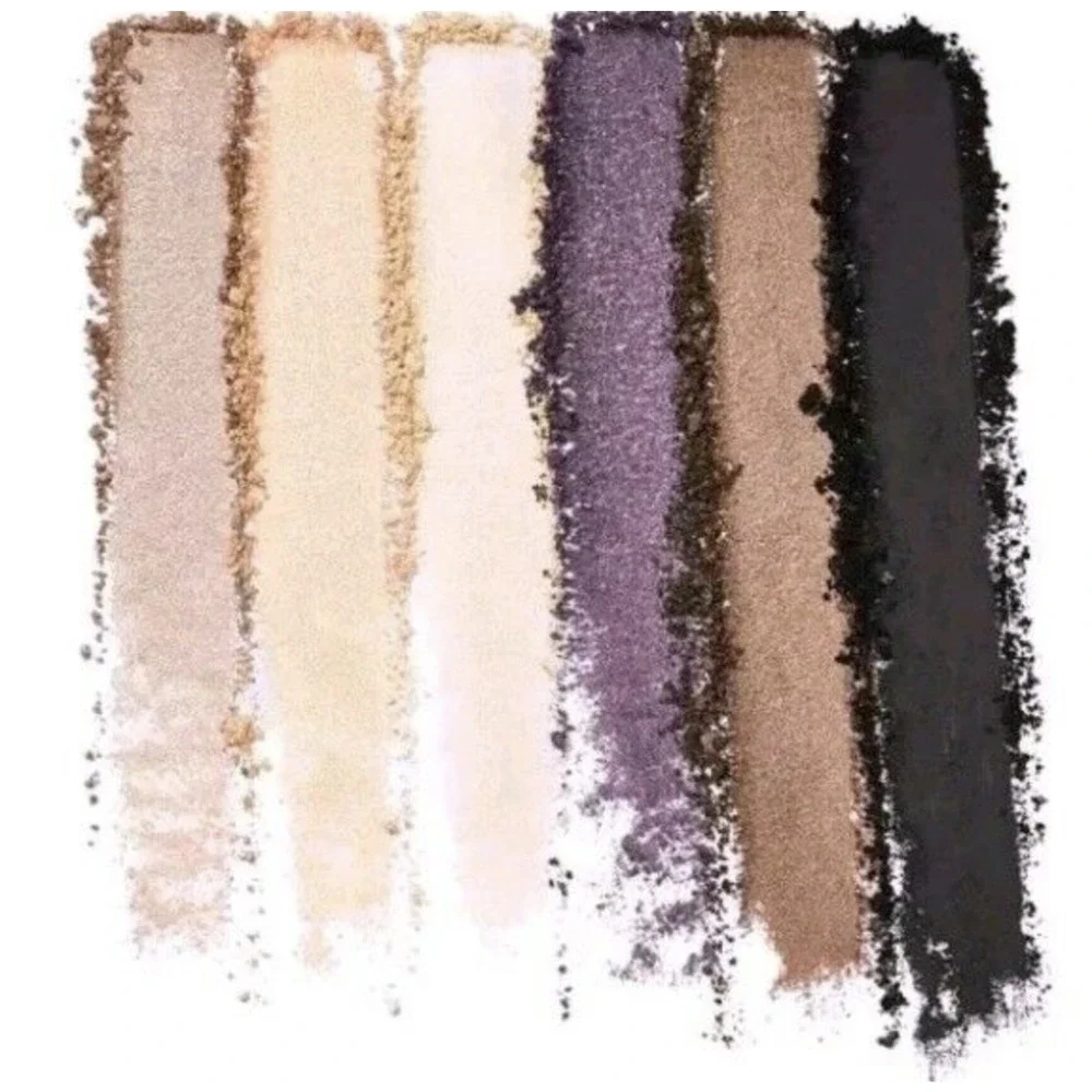 Victorias Secret All Eyes on You Eye Shadow Pallete NY Fashion Show 6 Colors